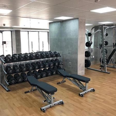 Cp High Floor Luxury Studio With Sea View Гибралтар Екстериор снимка